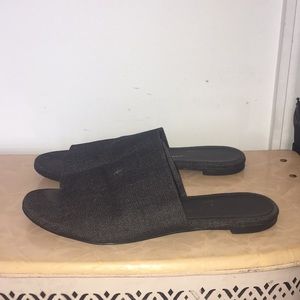 Authentic Robert Clergerie Slides Flats Sz 39